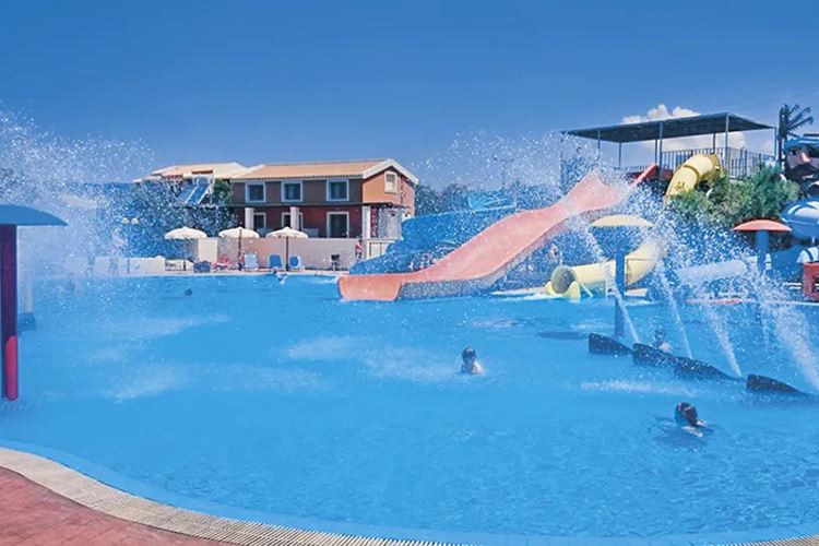 Ionian-Sea-Hotel-and-Villas-Aquapark-WATERSLIDES-2-1